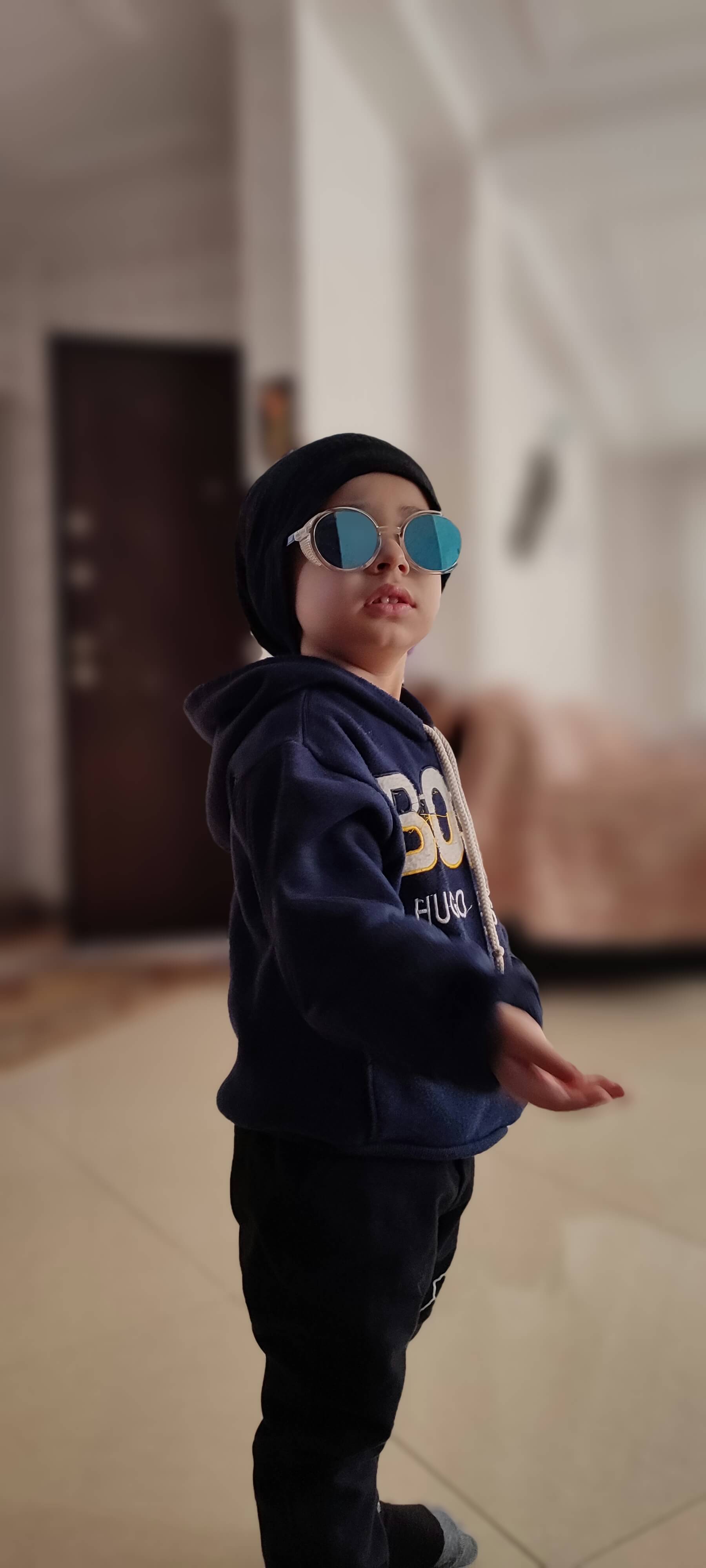 برای مشاهده کلیک کنید